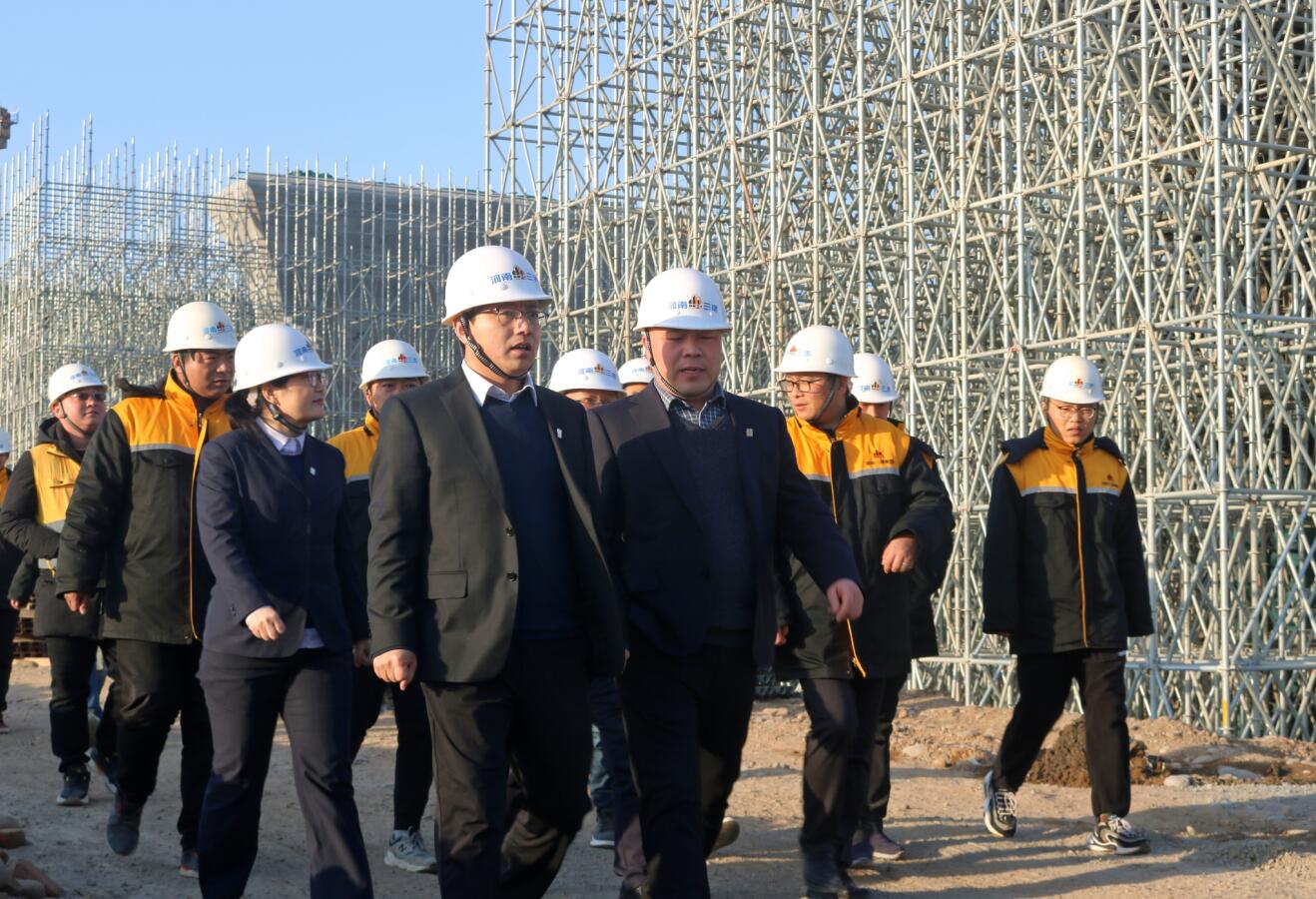 感謝堅(jiān)守，攜手并進(jìn)   新年新班子，揚(yáng)帆同起航