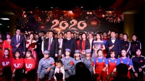 「只爭(zhēng)朝夕，不負(fù)韶華」河南三建集團(tuán)2020新春團(tuán)拜會(huì)隆重舉行！